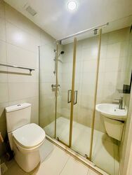 1 Canberra (D27), Condominium #591443611
